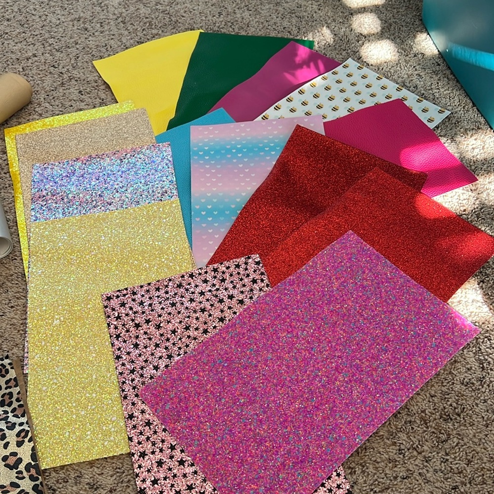 Faux leather for cricut (24 sheets)
